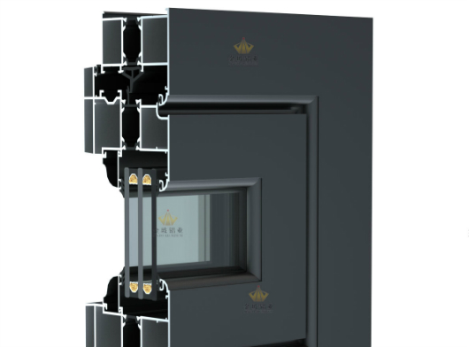 R702